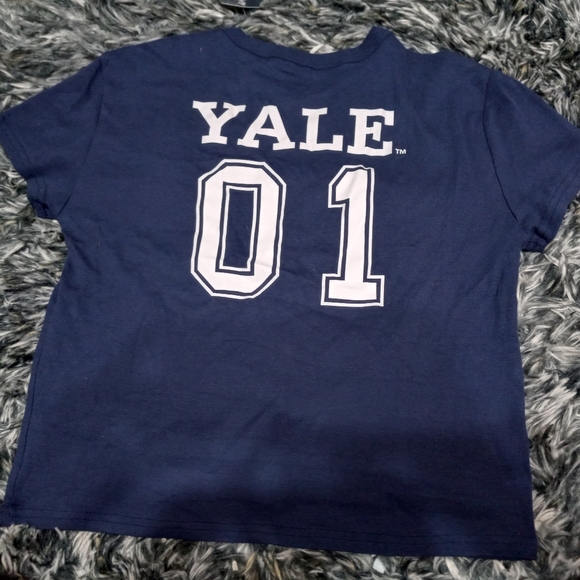 Yale University Navy Blue Crop Top - Picture 4 of 6